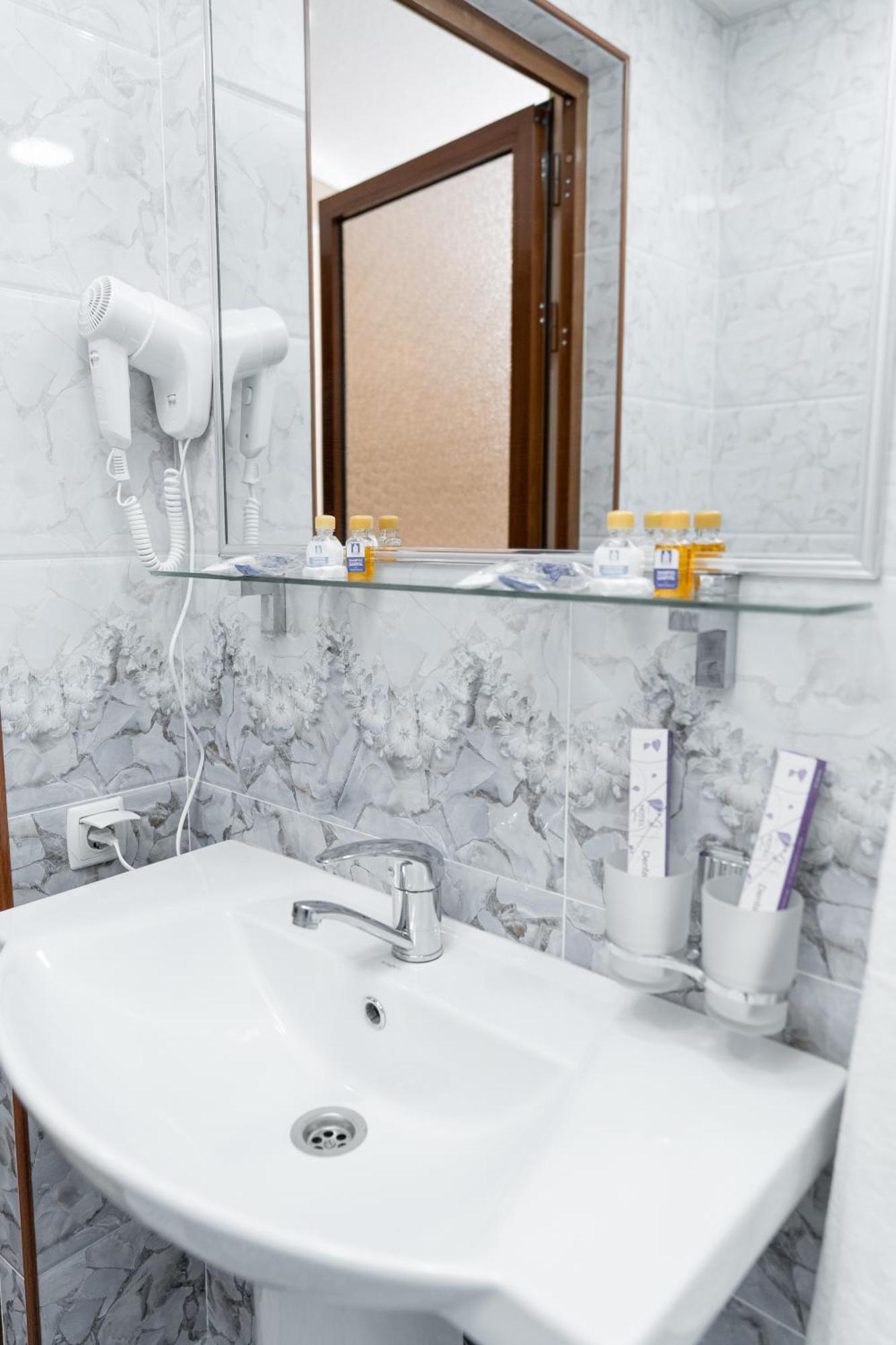 Crystal Guest House سمرقند المظهر الخارجي الصورة