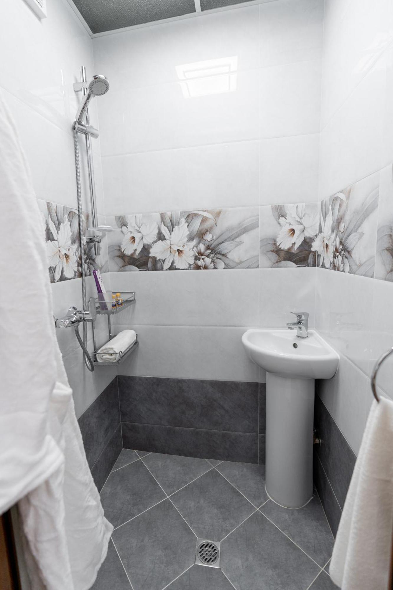 Crystal Guest House سمرقند المظهر الخارجي الصورة
