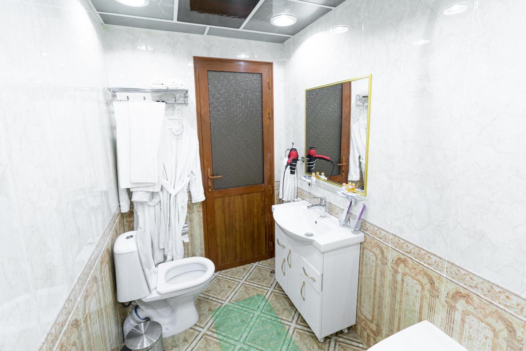 Crystal Guest House سمرقند المظهر الخارجي الصورة